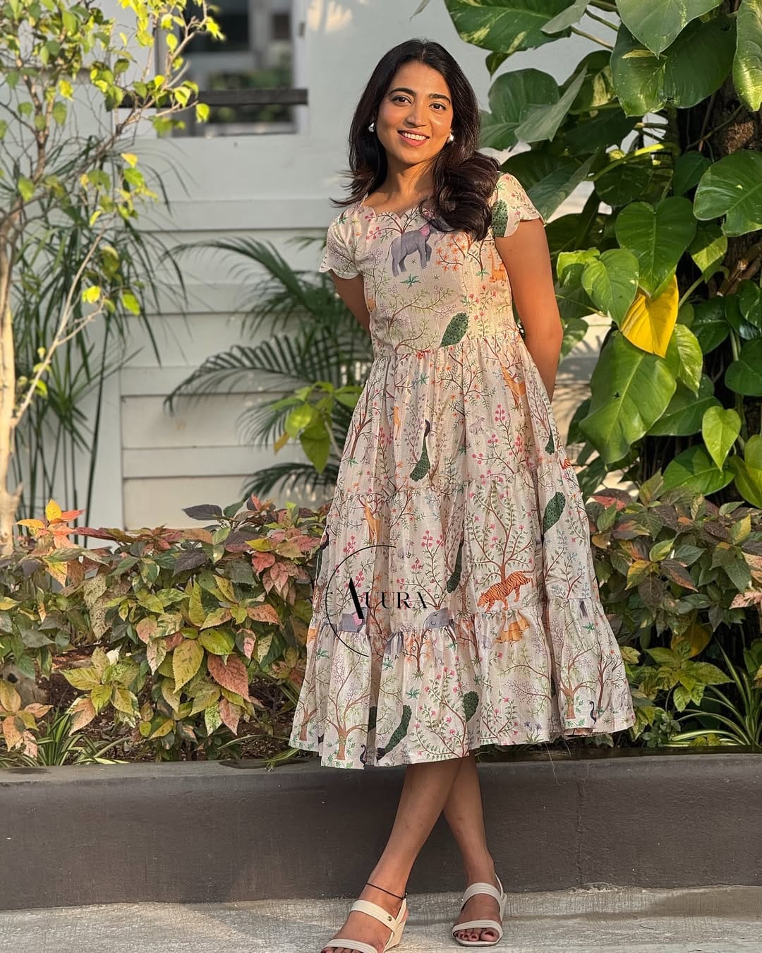 You gonna love elegance with Modern touch ,Here we Presenting Exclusive Real shoot Design