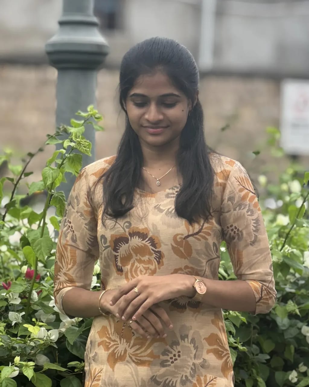 You gonna love elegance with Modern touch ,Here we Presenting Exclusive Real shoot Design