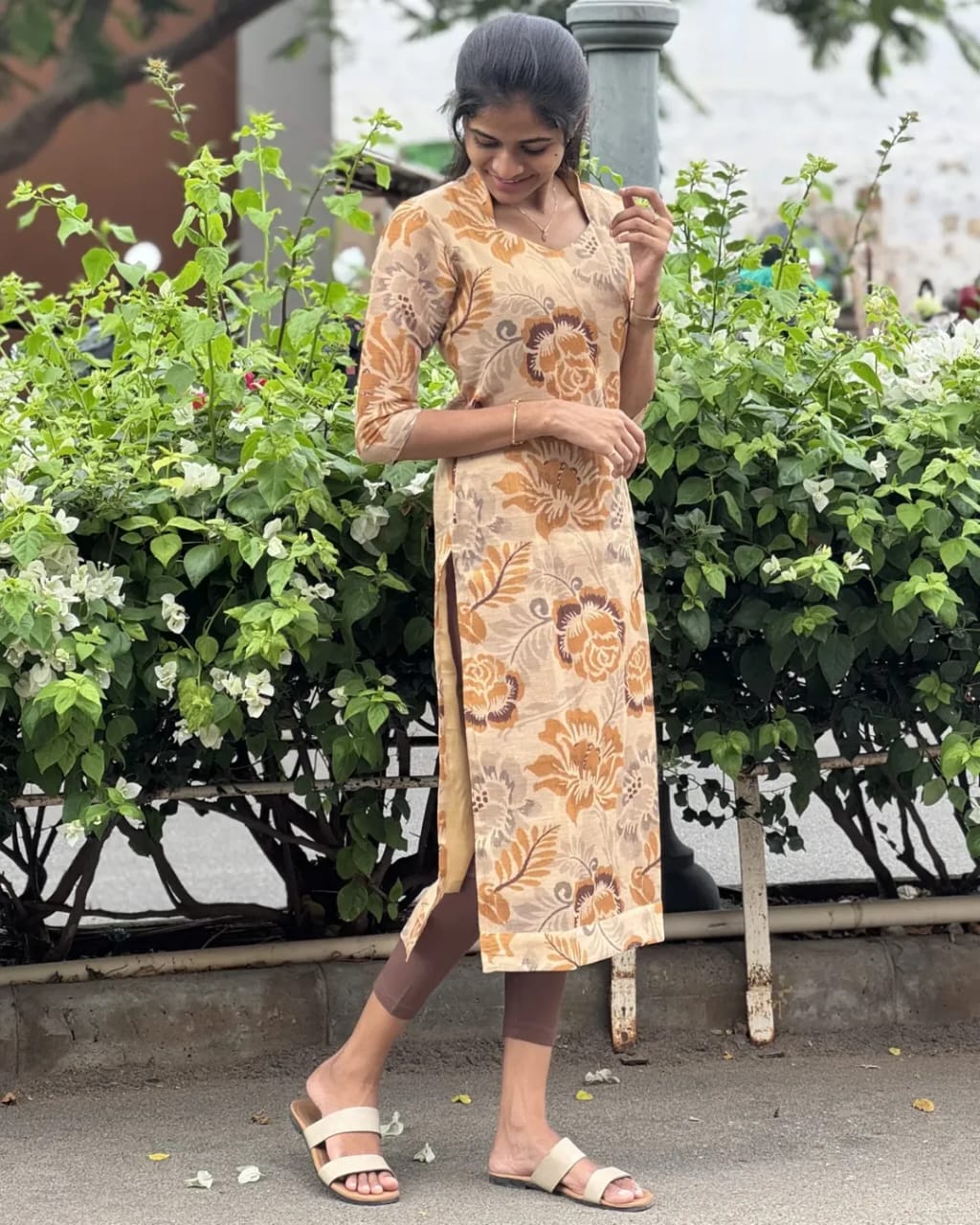 You gonna love elegance with Modern touch ,Here we Presenting Exclusive Real shoot Design