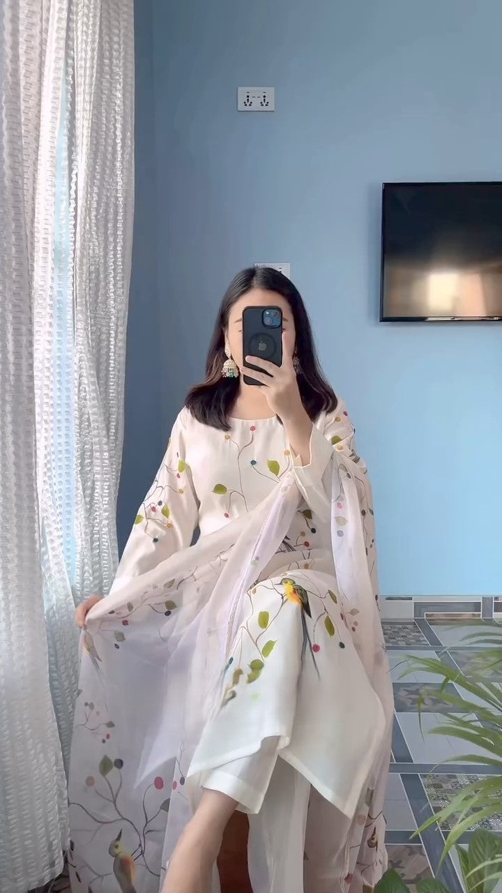 ✨ Elegant White Printed Suit Set with Dupatta✨